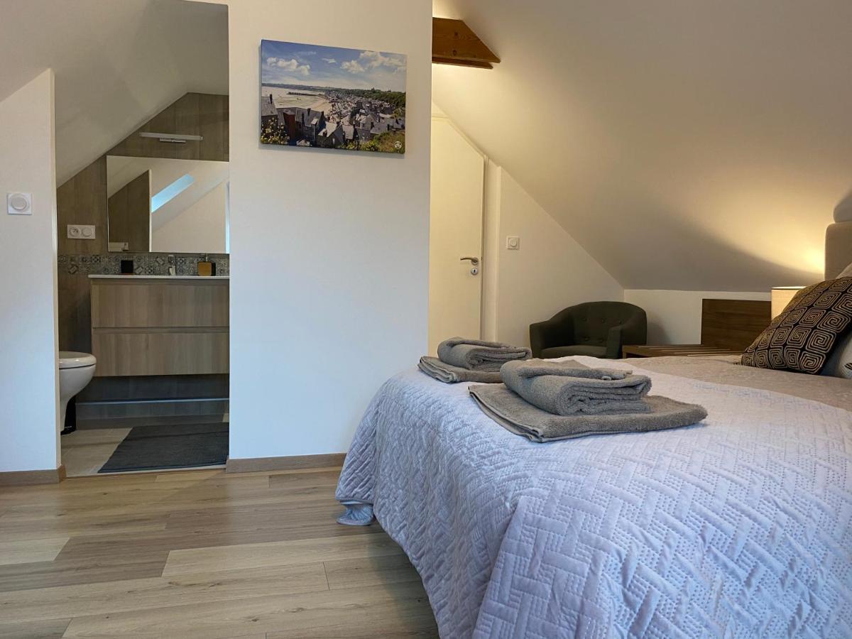 La Giendrotais Bed and Breakfast Corseul Buitenkant foto